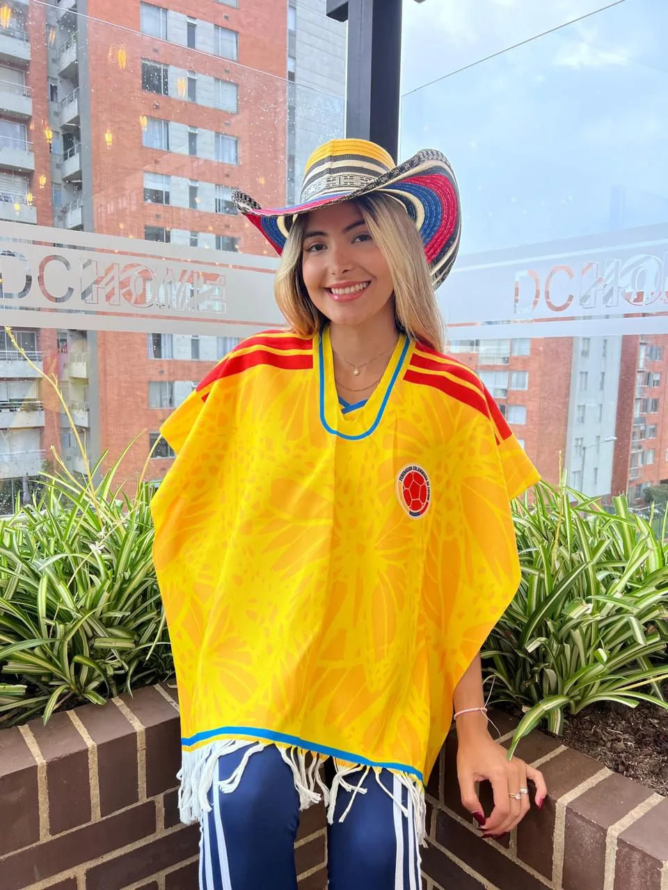 PONCHO SELECCION COLOMBIA